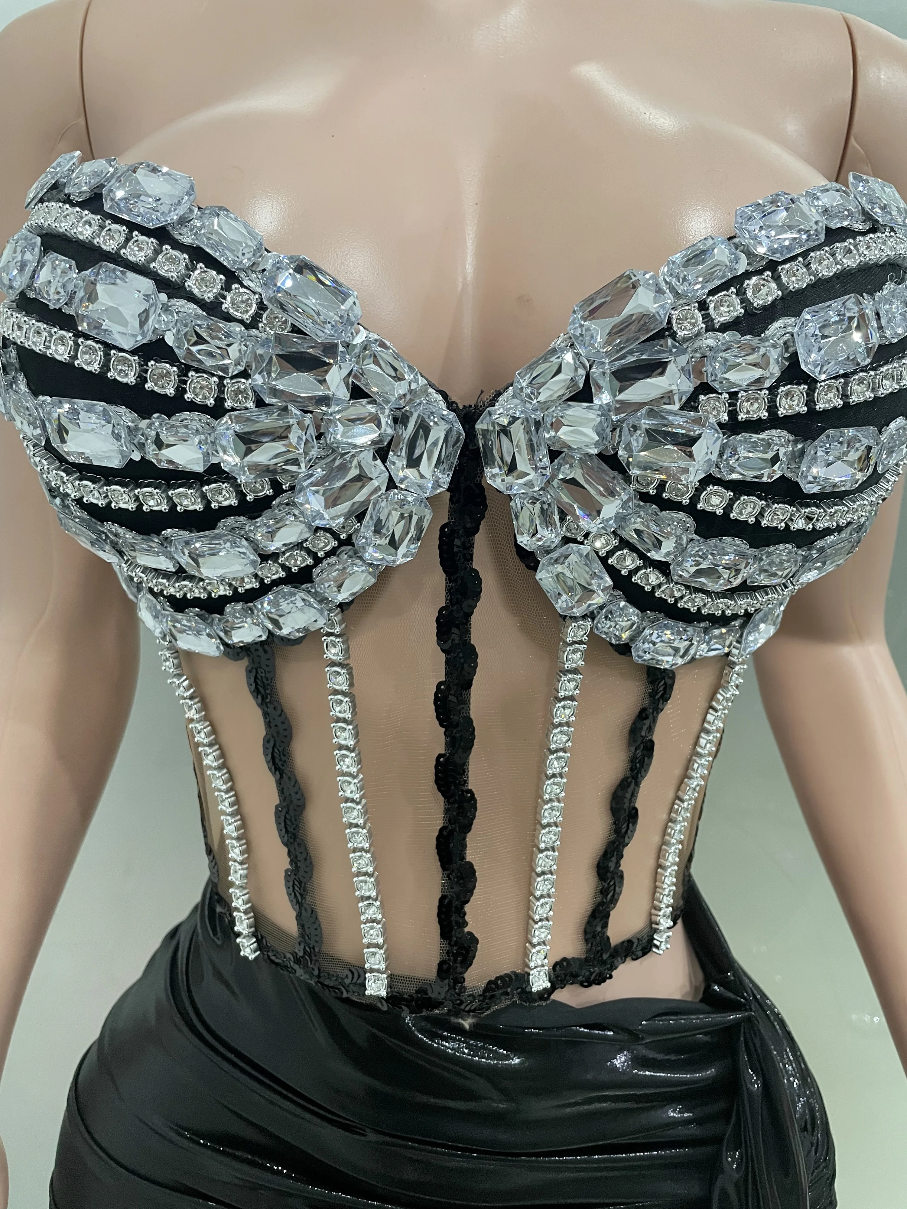 

Сексуальные блестящие бриллианты, черные топы без бретелек, юбка-футляр из двух предметов, вечерний костюм для празднования ночного клуба, костюм для выступлений