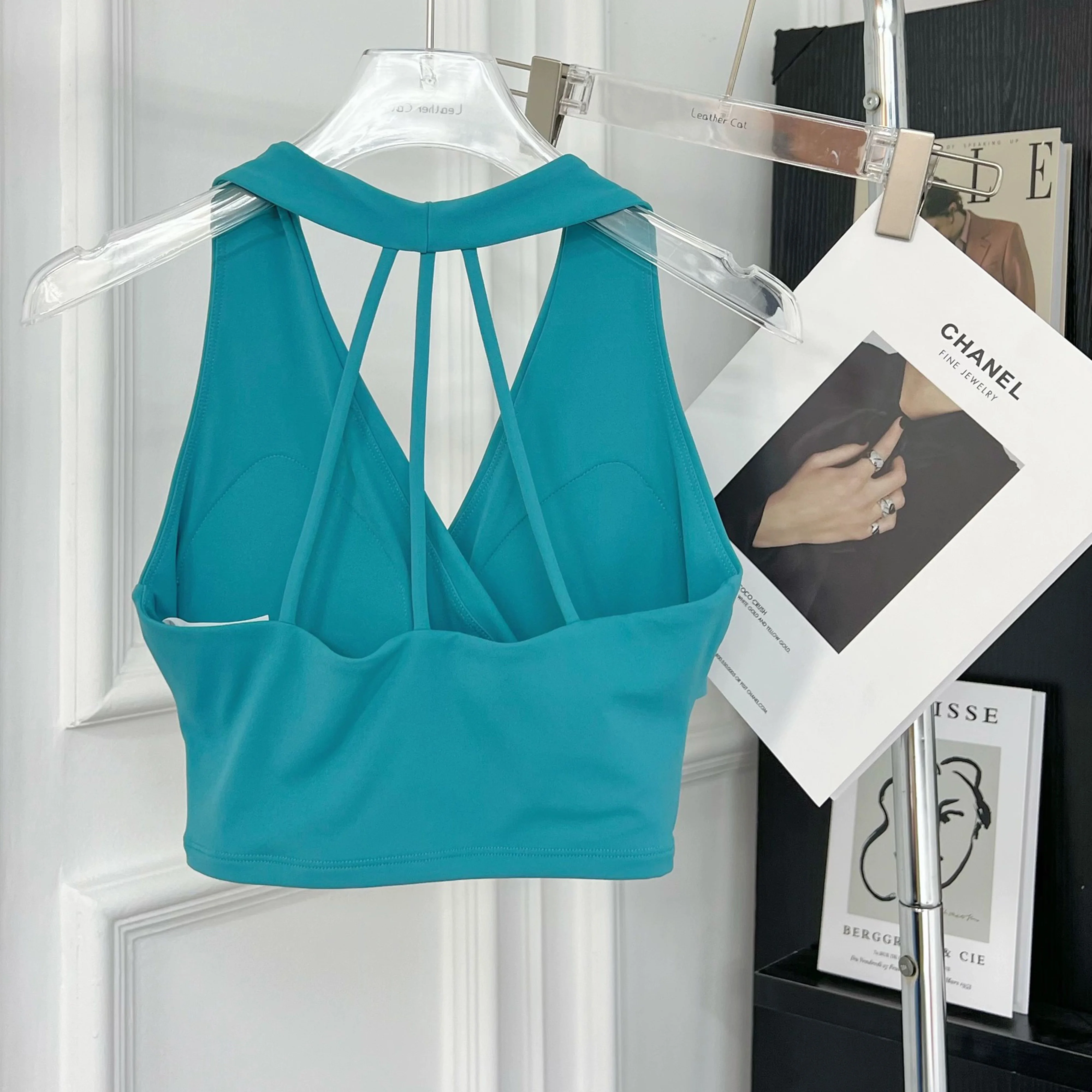 

Women's Halter Neck Beauty Back Suspender Sports Bra Women's Shockproof Anti-sagging Push-up Yoga Wear Training Pilates Bra Vest