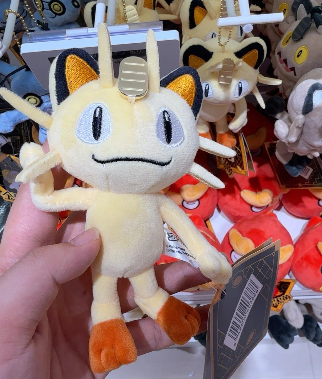 新しいポケモンゴールデンブラックダルマカミアウスギミグールシリーズぬいぐるみキーホルダー人形ソフトぬいぐるみ飾りギフトアニメおもちゃ用