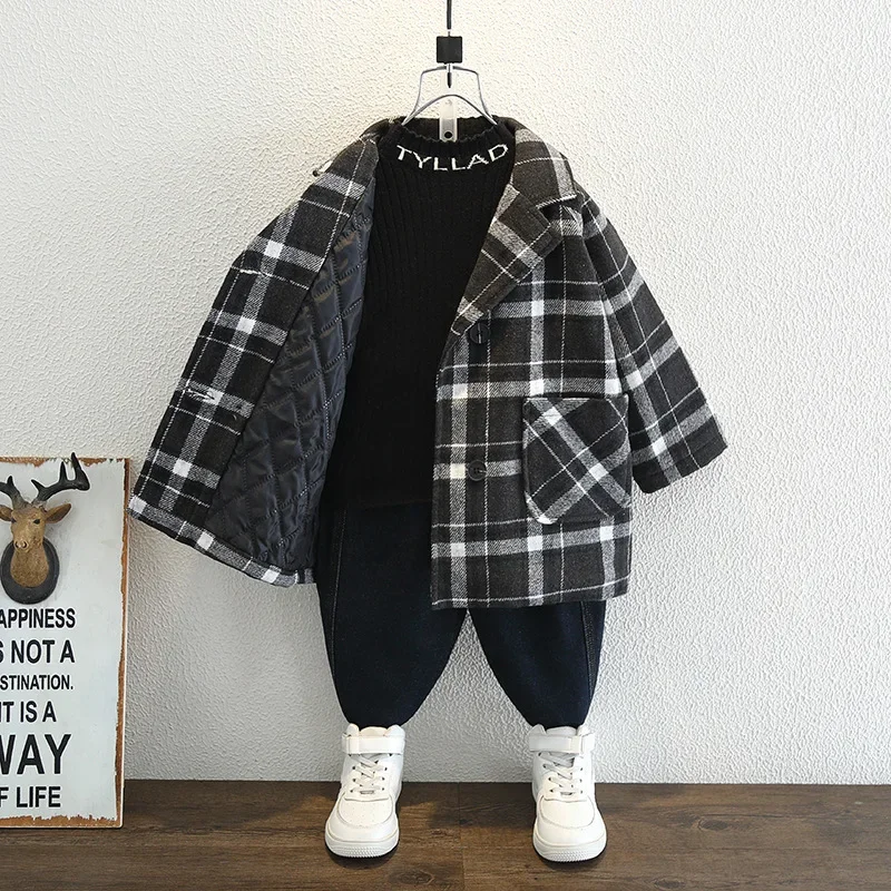 Children's clothing boys woolen coat autumn and winter new baby  autumn and winter thickened medium and long trench coat