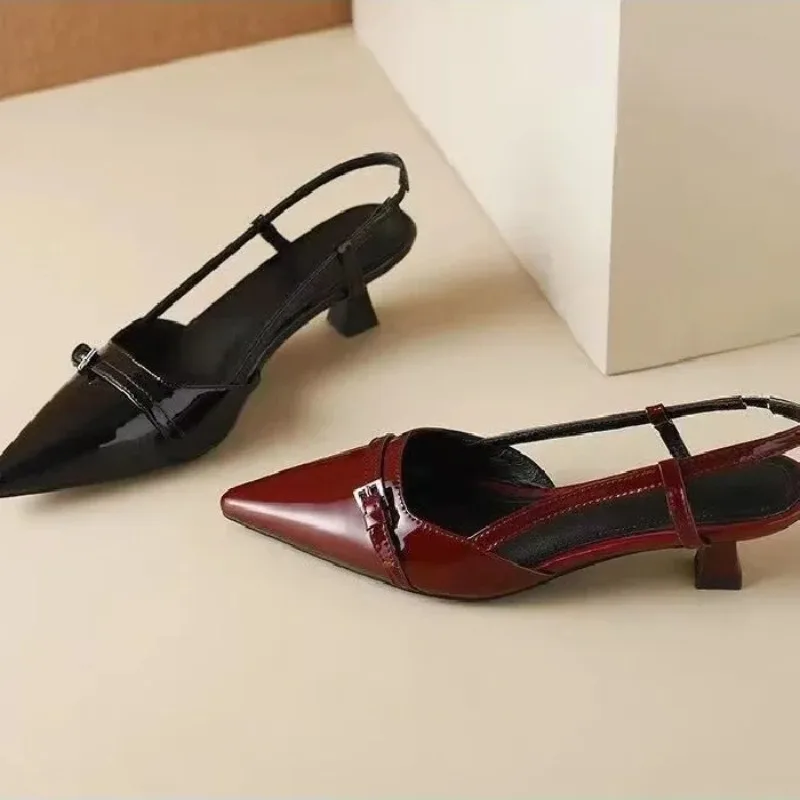 Sandalias de Mujer a la Moda con Tacón Bajo Puntiagudo, Zapatos de Una Sola Pieza, Sandalias de Cuero de Calidad, Sandalias de Tacón Alto para Mujer Verano 2026, Sandalias Mujer