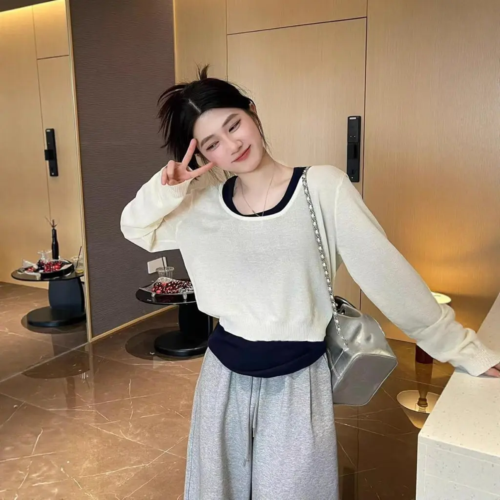 

Синий двухсекционный вязаный топ в корейском стиле с длинным рукавом и низким воротником, свободный крой, осенняя новая женская модная повседневная рубашка