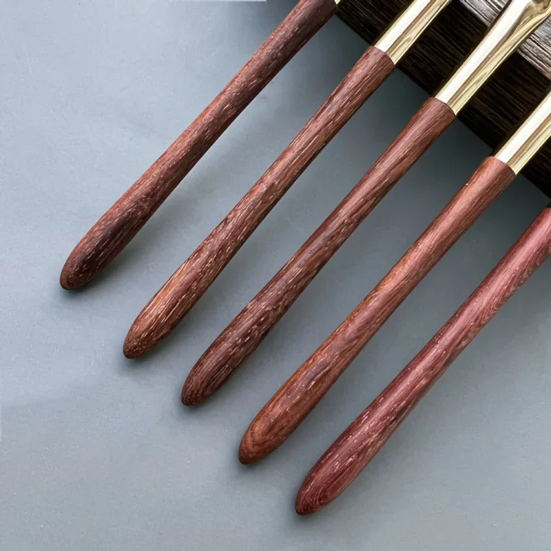 Karsyngirl 1Pcs Rosewood Wool Eyeshadow Makeup Brushes Eye Shadow Blending Detail Small Make Up Brush Exquisite Beauty Tools