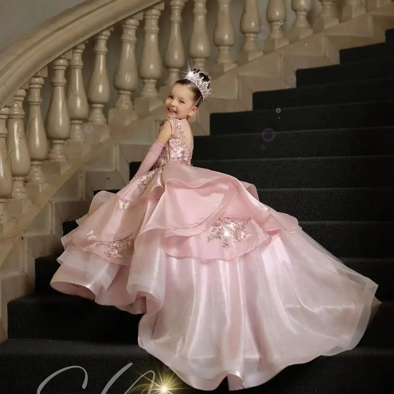 สีชมพูดอกไม้สาวชุดที่กําหนดเองเด็กชุดเจ้าหญิงวันเกิด Party Gowns Quinceanera Litter สาวประกวดชุด