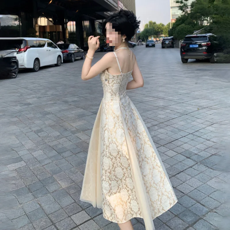 Printemps 2025 nouvelle jupe dr légère brodée Sle Street Faion taille ample jupe trapèze en fibre de polyester No Sve Thi M...