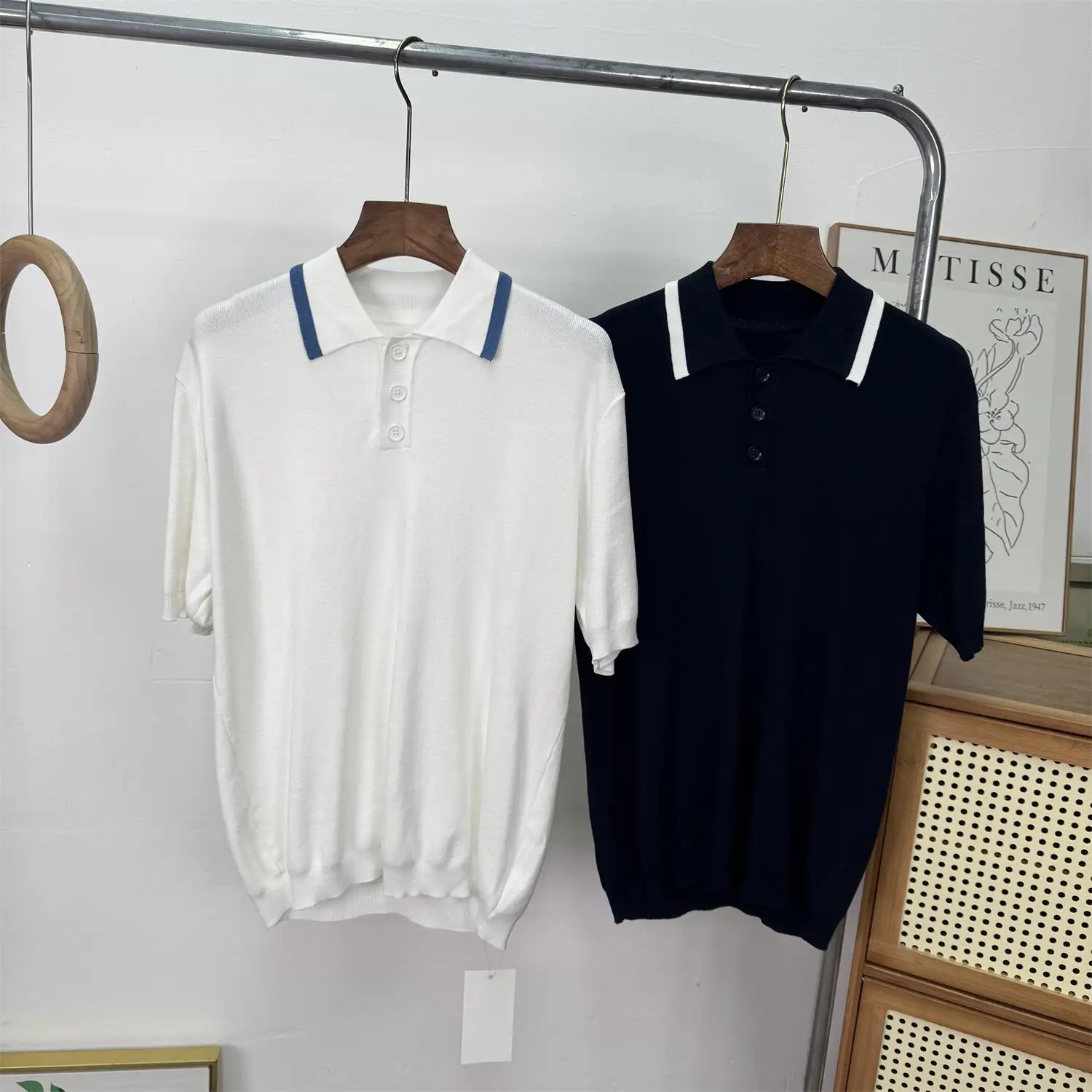 

Новая весенняя мужская трикотажная футболка свободного кроя с контрастным воротником, удобная повседневная одежда для пар