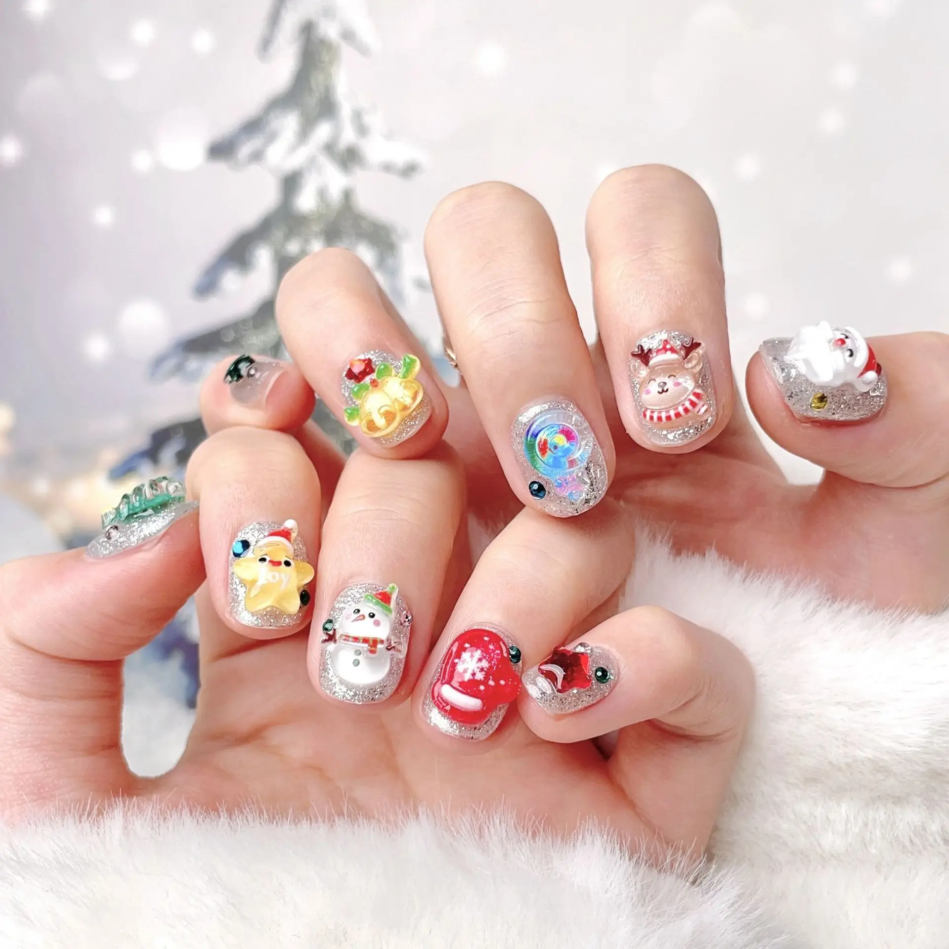 

New Christmas Wear Pure Handmade Phototherapy Nail Patch Finished Holiday Hit Santa Claus Fake Nails