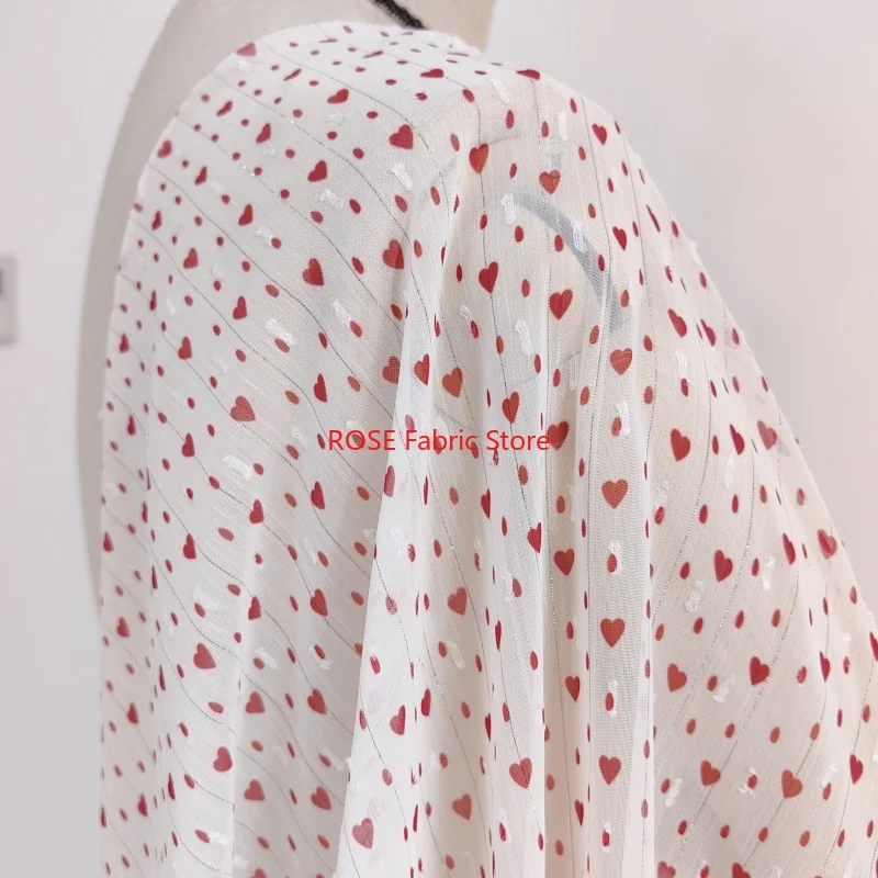 Tessuto chiffon con stampa a cuore adorabile di alta qualità per abito da ragazza, camicia, abito da sposa, camicetta, abito da sposa