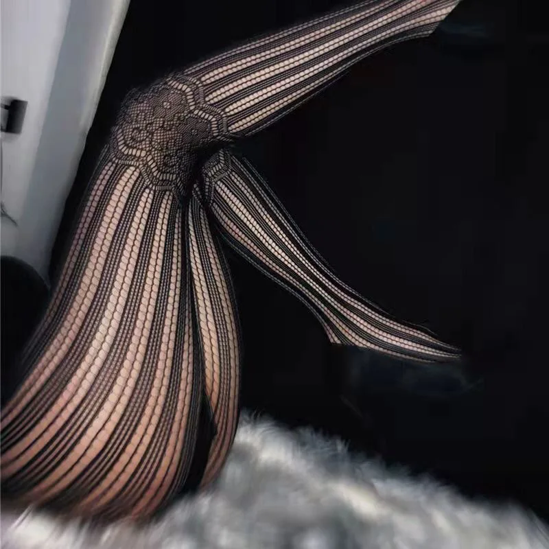 Mode Uitgehold Dames Sexy Netkousen Zwart Kant Jacquard Hete Slanke Lolita Hottie Panty Dunne Nylon Panty