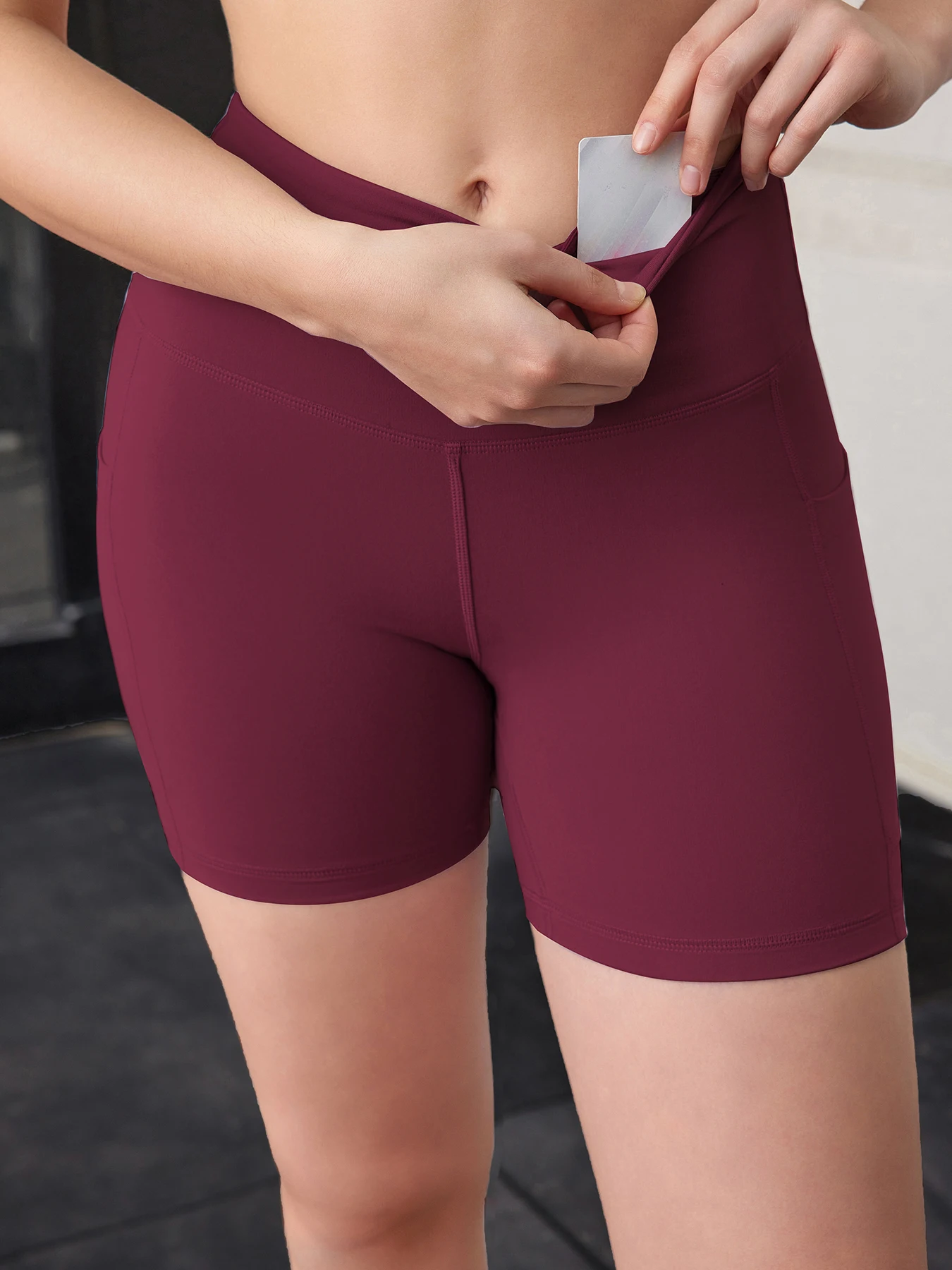 2024 Summer Sport Pockets Shorts Women Activewear Outdoors High Waist Shorts Outdoors