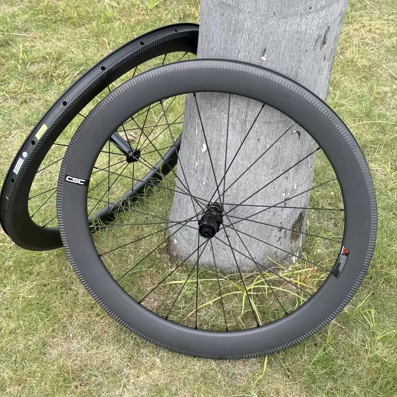 عجلات كربون للدراجة على الطريق CSC 700C UD تشطيب غير لامع مع سطح فرامل 3K مجموعة عجلات دراجة السباق بعرض 28 مم محور مستقيم #5