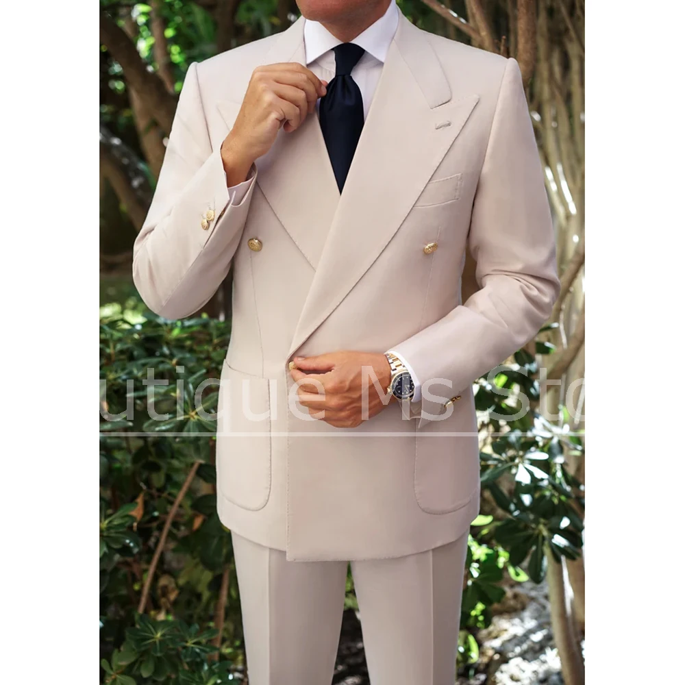

Бежевый мужской двубортный костюм, комплект из 2-х предметов, формальный блейзер, брюки, наряд с пиковыми лацканами для свадьбы, выпускного вечера, деловой повседневный мужской костюм