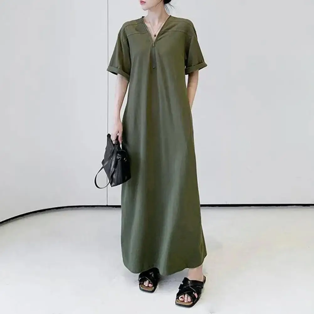 ชุดเดรสแฟชั่นหรูหรา ชุดเดรสเสื้อยืดแขนสั้นวันหยุดชายหาด ชุดเดรสแม็กซี่คอวีซิปครึ่ง ชุดเดรสยาวถึงข้อเท้าอินเทรนด์อเนกประสงค์