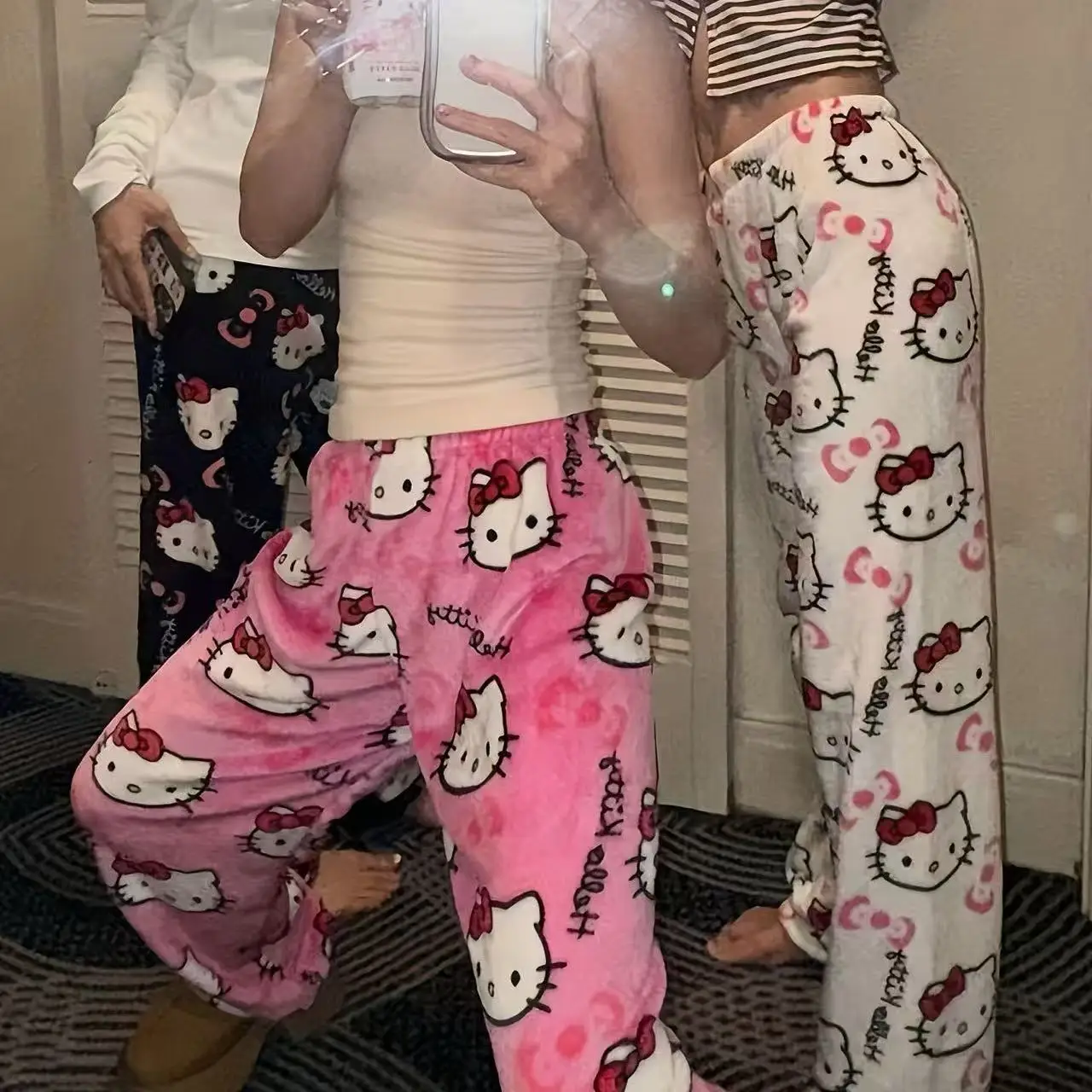 

Kawaii Hello Kitty Christmas Velvet Pajamas, Anime and Cartoon Kuromi Autumn and Winter Loose Casual Warm Couple Home Clothes