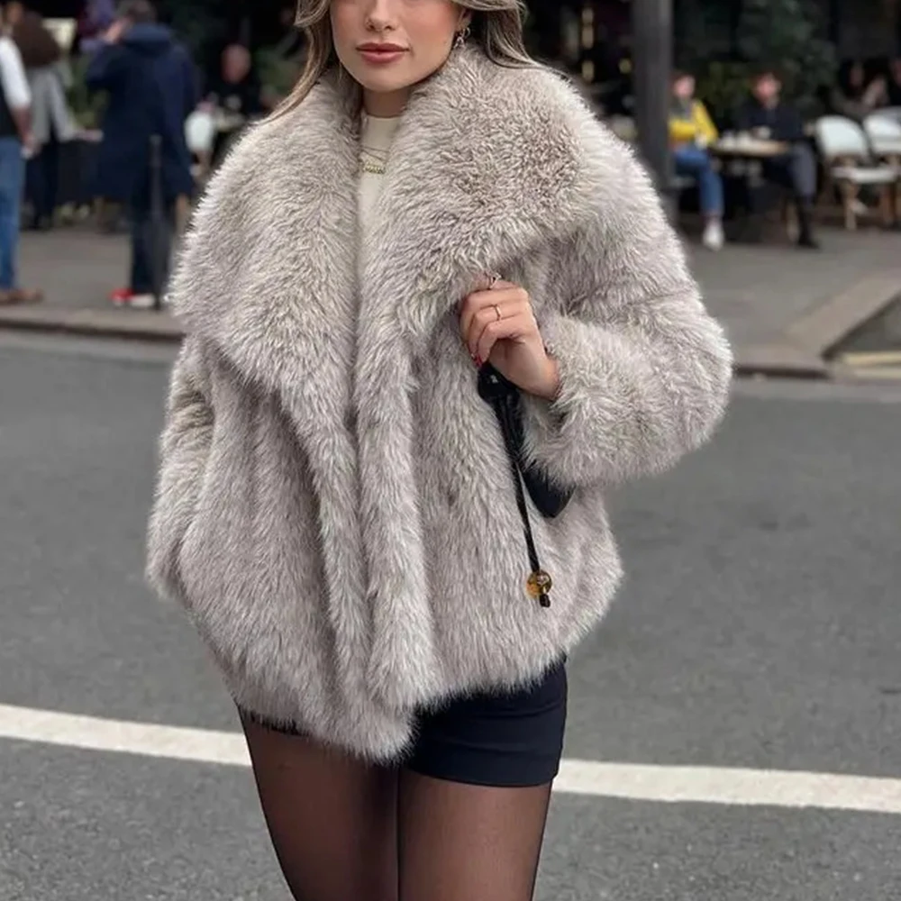 Faux Fur Short Coat for Women, Casual Fashion, Turn-down Collar Long Sleeve, Fox fur, Fluffy plush Autumn, Winter Coats