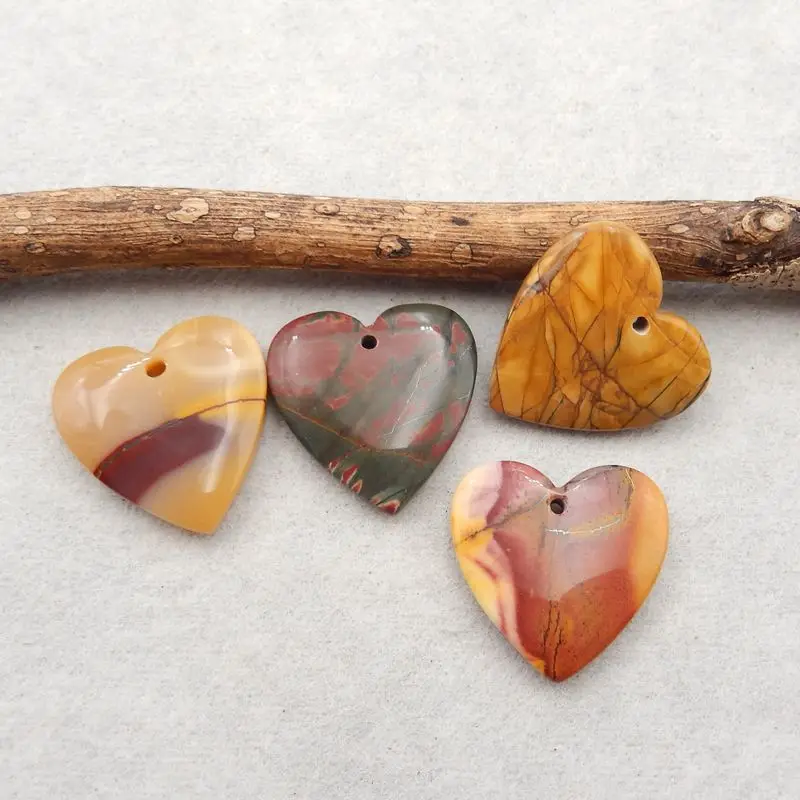 4Pcs Semiprecious Natural Stone Mookite Jasper Heart Pendant Beads Fashion Jewelry Necklace Accessories,20x20x4mm 10g