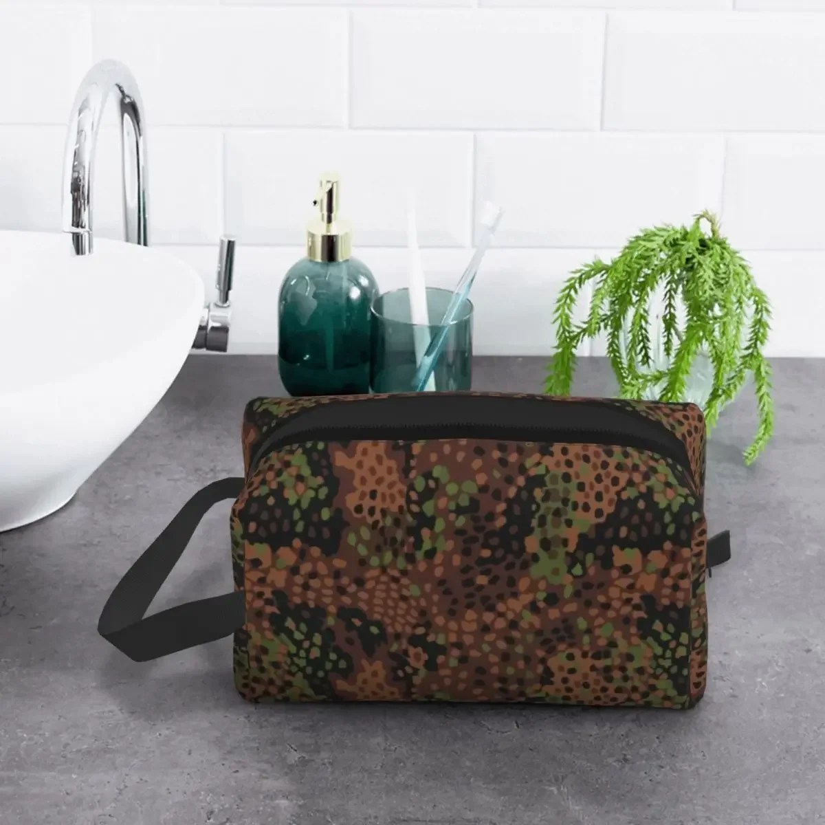 Travel Erbsenmuster Pea Dot German Camo Toiletry Bag Military Army Camouflage Cosmetic Makeup Organizer Storage Dopp Kit Box