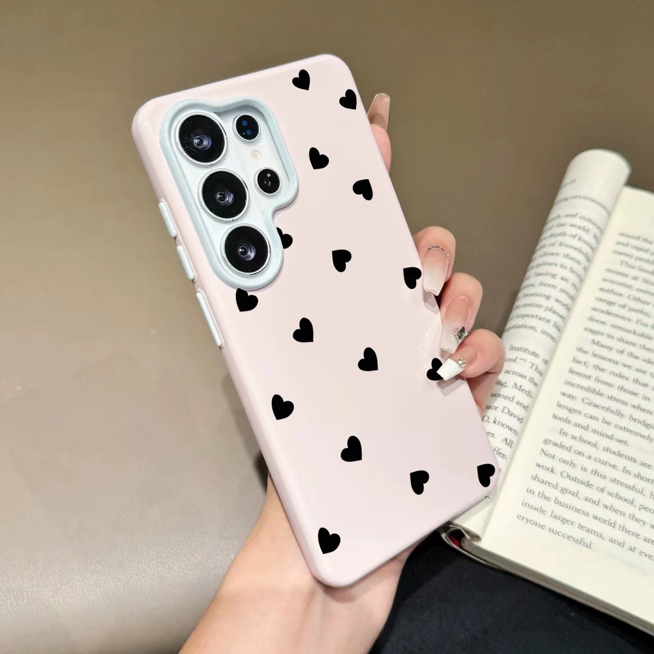 For Samsung Galaxy A07 A06 A16 4G A17 S25 S26 Ultra S24 S23 Plus A56 A57 A36 A37 5G Phone Case Minimalist Love Candy Color Cover