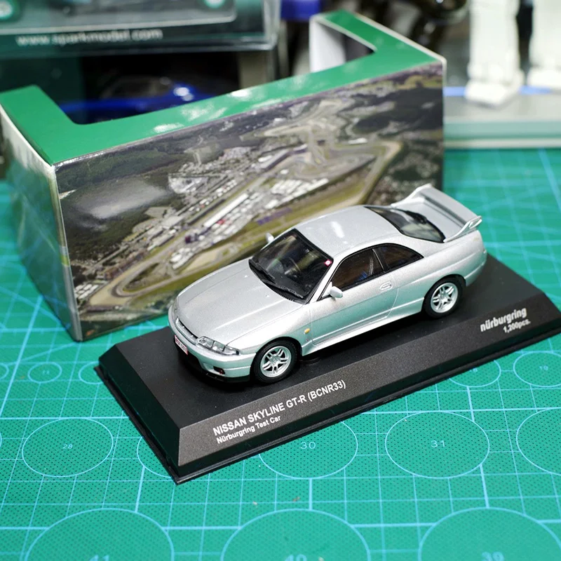 1/43 Scale Nissan GT-R (R33) Alloy Car Model Collection Ornaments