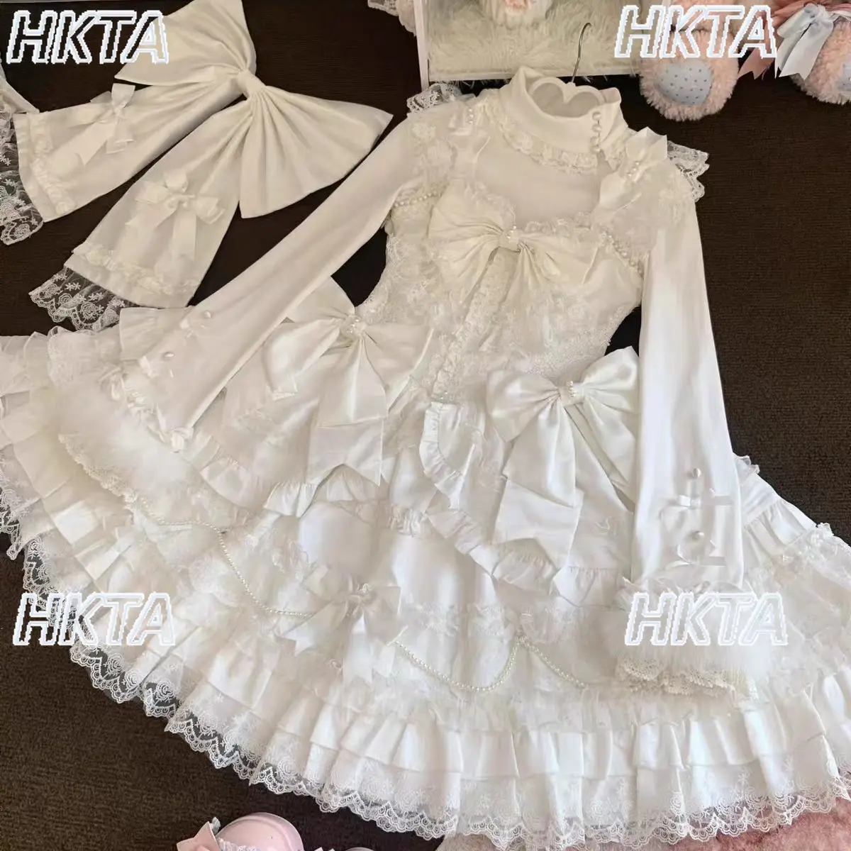 Słodka koronkowa bluzka z golfem, długim rękawem, jesienne nowości, dzianinowa koszulka, sweter, sweter Lolita, uniwersalny biały pulower, top, odzież wewnętrzna damska