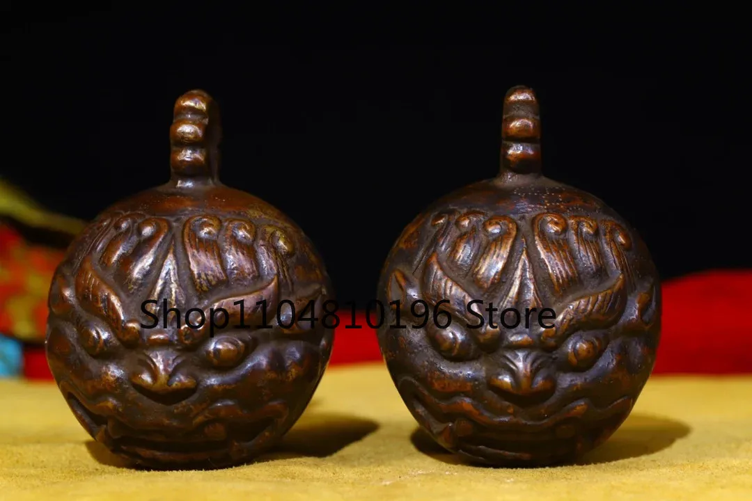 Bronze Old Bell Lion pattern statue A pair Touch the bell Town House Exorcism