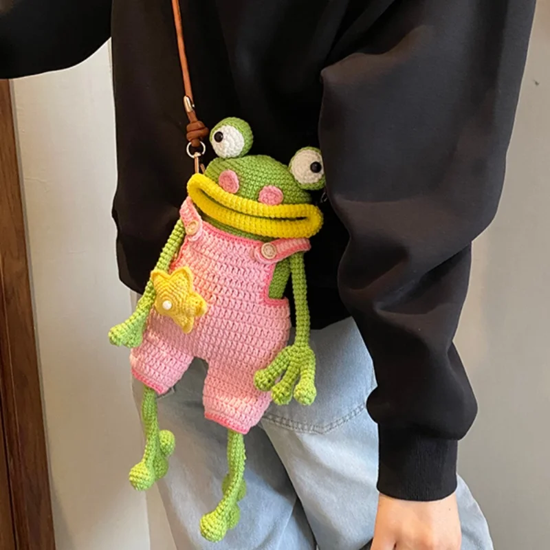 

Finished Bag Big Mouth Frog Mobile Phone Bag Sausage Lips Wool Woven Bag Leather Shoulder Strap Ugly Cute Christmas Gift