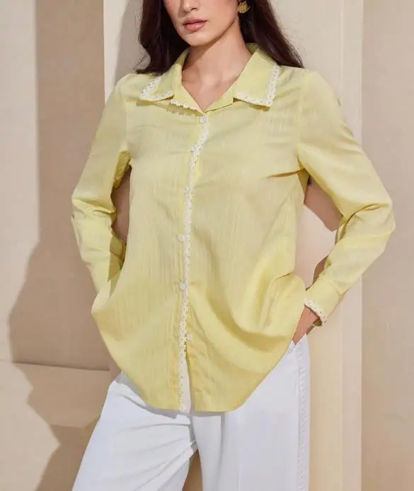 

Elegant Lace Patchwork Slim Button Long Sleeved Shirt for Women's Fashion Design, Textured Solid Color Long Sleeved Shirt