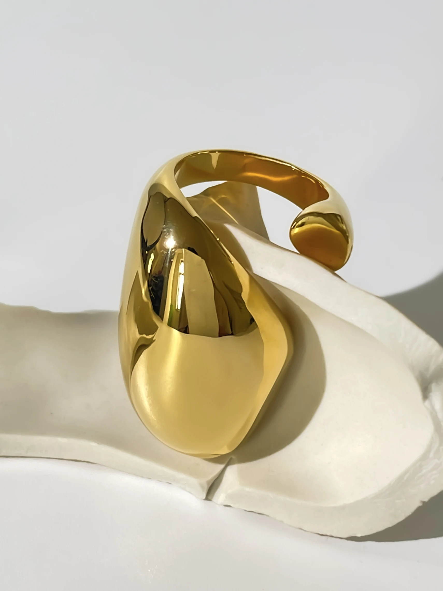 Peri\'sbox Modern Solid Gold Plated Oversized Open Dome Ring for Women Chunky Statement Large Finger Rings Fashion Party Jewelry