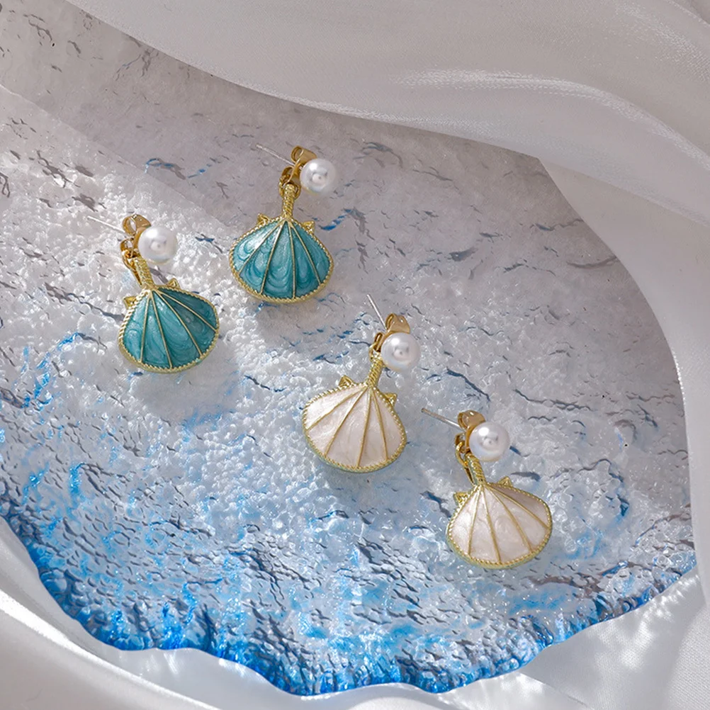 

2Pairs Retro Women Earrings Elegant Ear Studs Unique Design Party Daily Wear All-Match Ear Decor Accessories Party Earrings