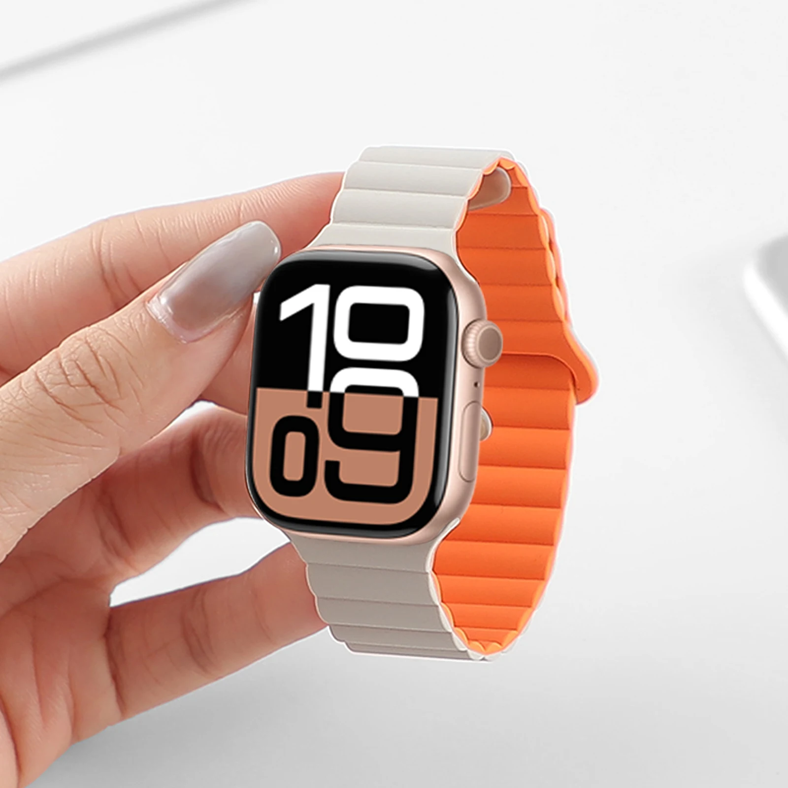 Magnetic Strap For Apple Watch Band 40mm 45mm 46mm 44 mm 41mm 49mm 42 38 Silicone Bracelet iWatch series 8 SE 6 7 8 9 10 Ultra 2