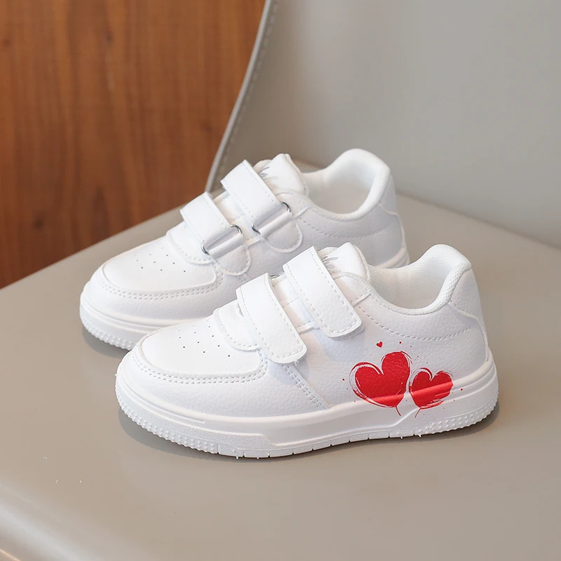 Girls Sports Shoes Cute Love Heart Kids Tennis Shoes Double Hook&loop 2026 Brand New Students Casual Shoes Trendy Non-slip