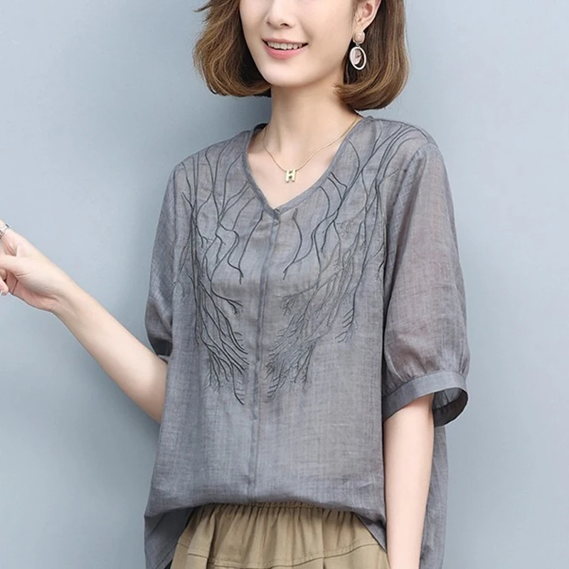 Summer New Cotton Linen Embroidery Loose Casual Pullover Top Women Solid Color Fashion Oversized Shirt Ladies Comfortable Shirt