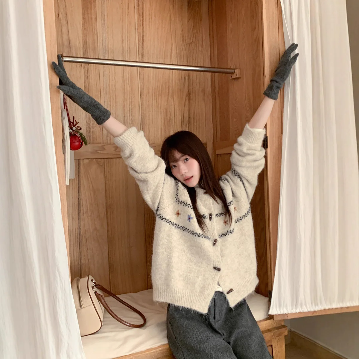 

Forest-style Jacquard Knitted Sweater Coat Women's Autumn and Winter Versatile Sweater Cardigan Laid-back Style Loose Sweater