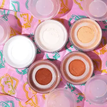 甜心散粉 - 活力四射、輕盈透氣的柔膚蜜粉,控油、防汗、防水、持久定妝。 8 最佳銷售 爽身粉 - №5