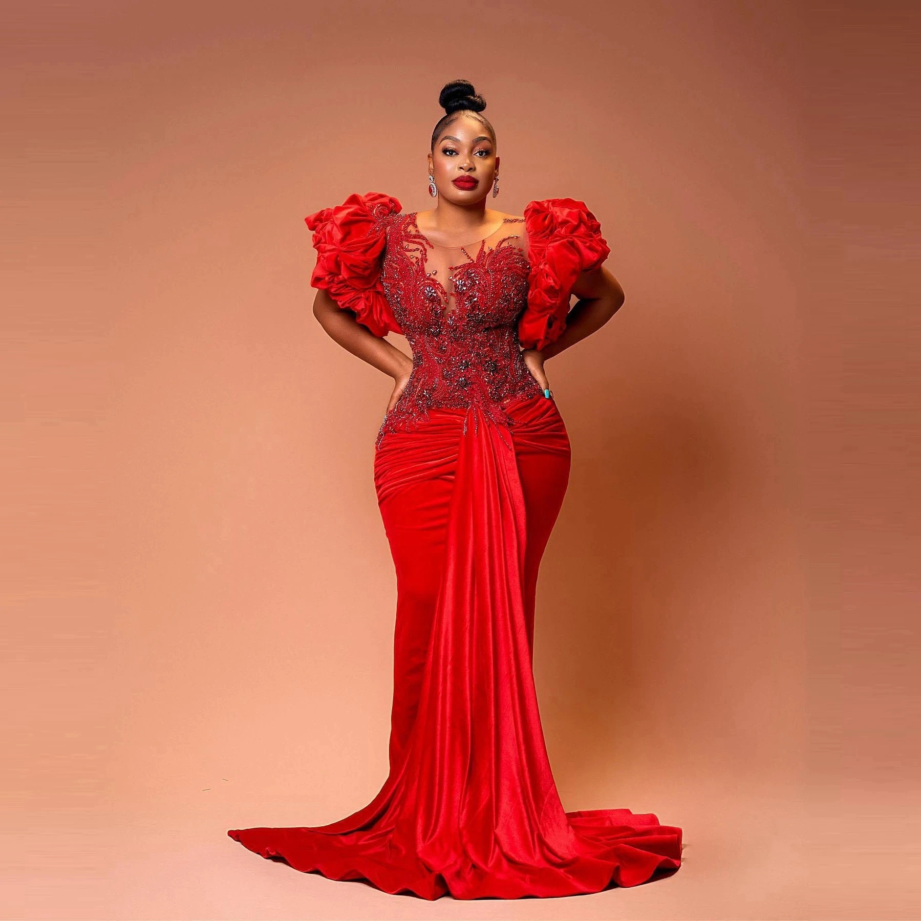 Plus Size African Red Velvet Evening Dresses with Ruffled Puff Sleeves Beaded Mermaid Prom Gown Aso Ebi Wedding Reception Dress