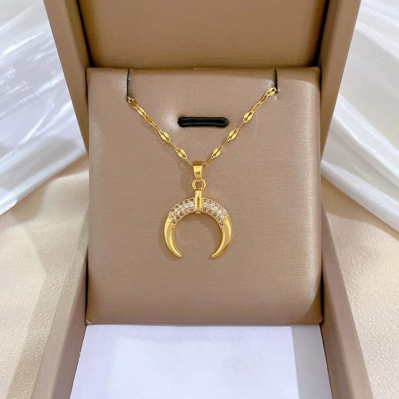 OIMG 316L Stainless Steel Gold Color Necklaces For Women Korean Fashion Moon Shaped Pendant Clavicle Chain Jewelry 2023