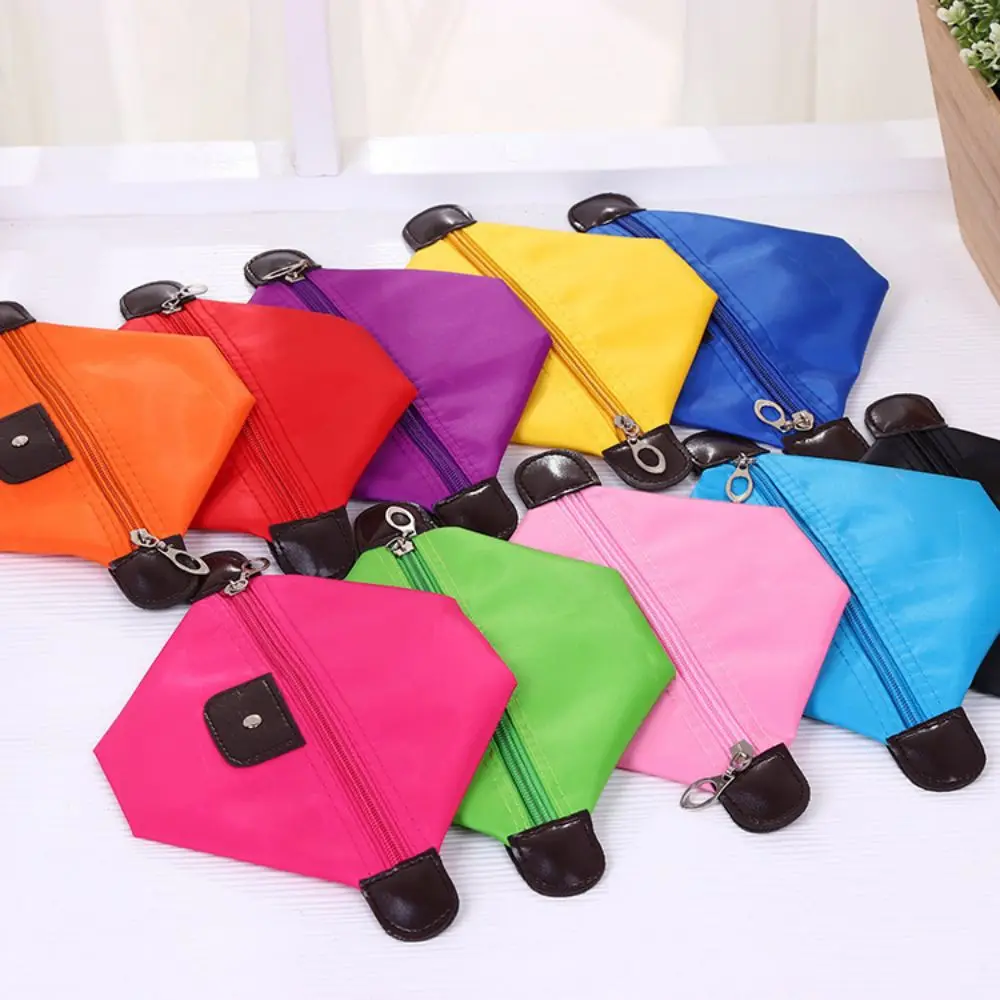 

No-logo candy-colored dumpling-shaped cosmetic bag, dumpling bag, foldable waterproof cosmetic and toiletry bag