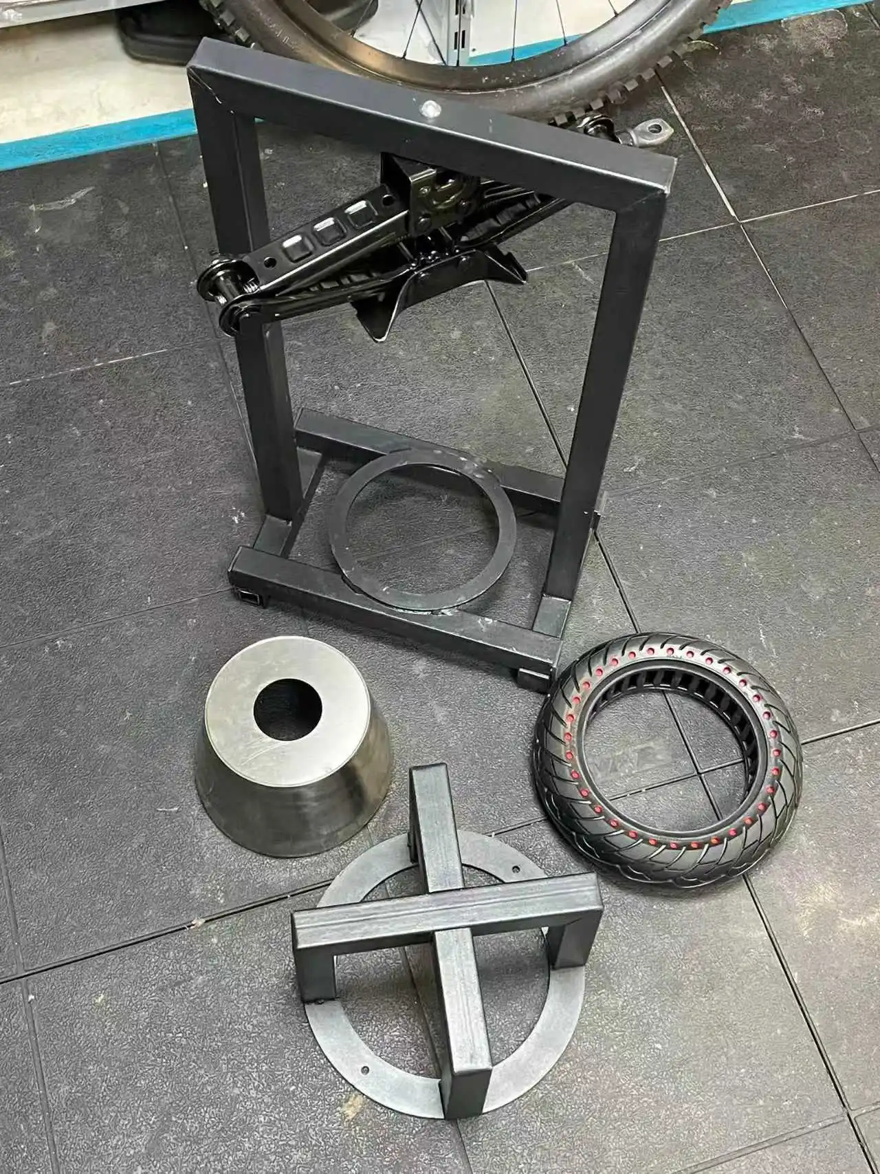 Manual Scooter Tire Press 8.5 Inch 10 Inch Tire