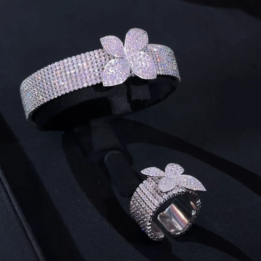 

Soramoore Luxury Fashion Shiny Bridal Wedding Jewelry Sets Necklace Bangle Earrings Ring 4PCS For Women Jewelry Sets Accessories