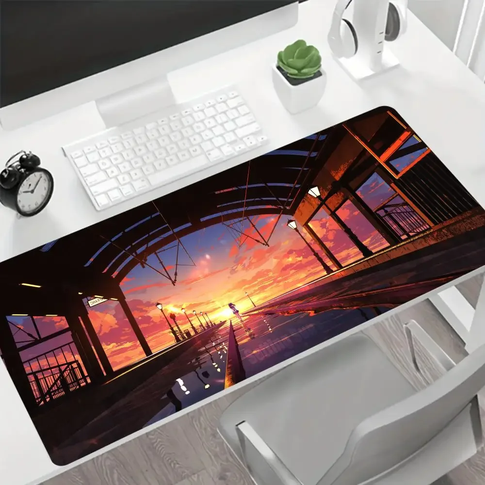 Tappetino per mouse da gioco grande XXL, tappetino per mouse da scrivania, design grande stazione anime, bordi cuciti, adatto per ufficio e uso domestico