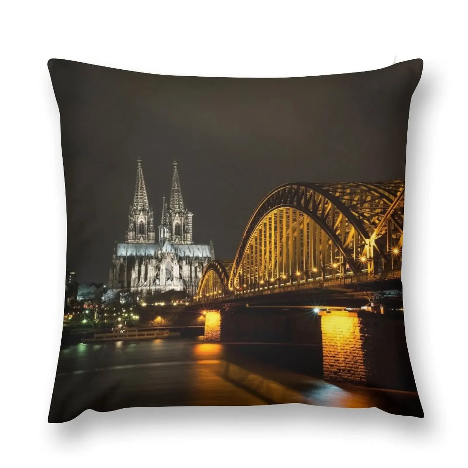 K?ln bei Nacht Throw Pillow Pillowcases For Pillows Cushions For Decorative Sofa Cushions Home Decor pillow