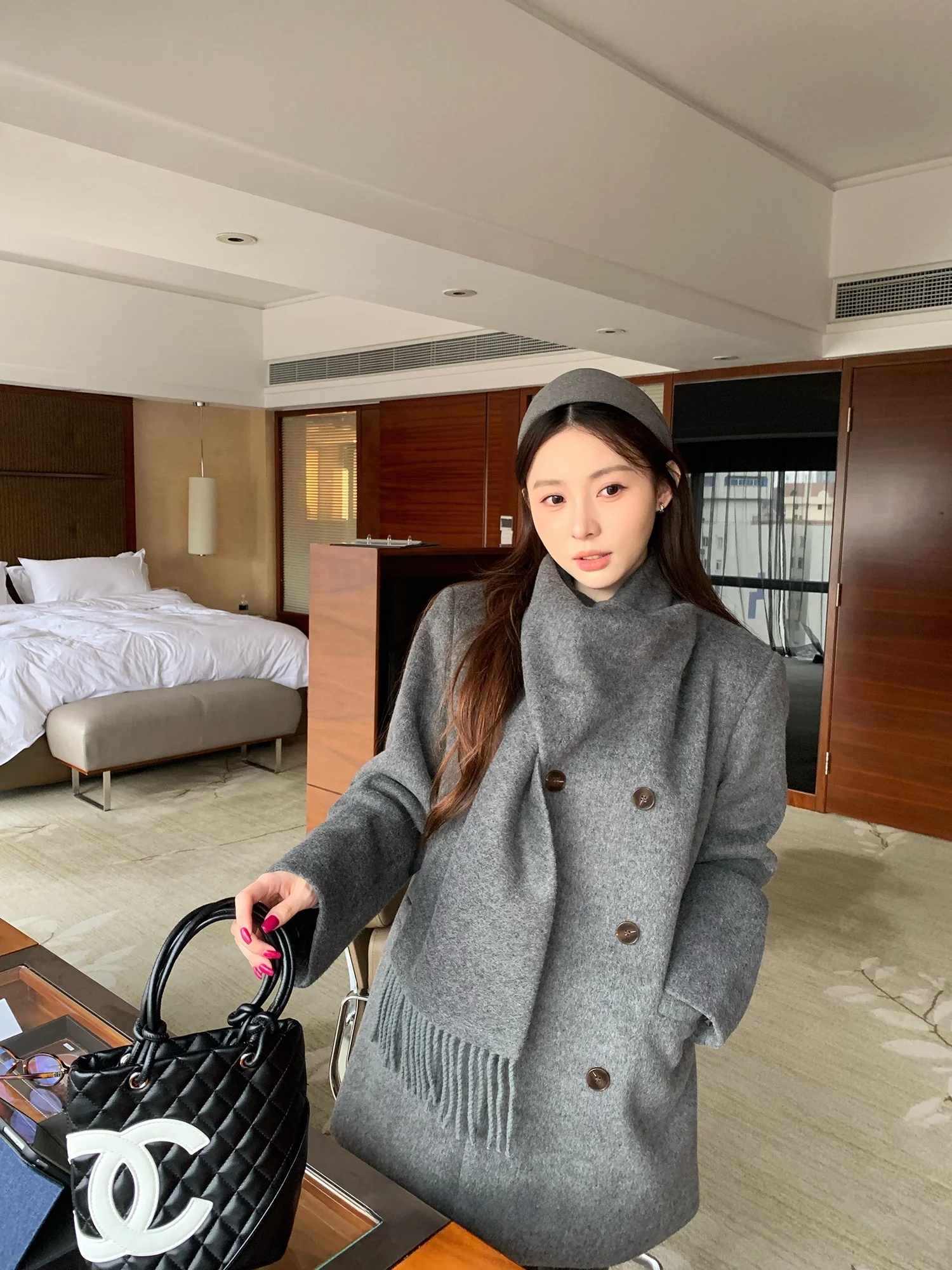 

Пальто Y Studio с дизайнерским шарфом, шерстяное, женское, средней длины, двубортное, зимнее, Cleanfit Sle Pure, для электронной коммерции