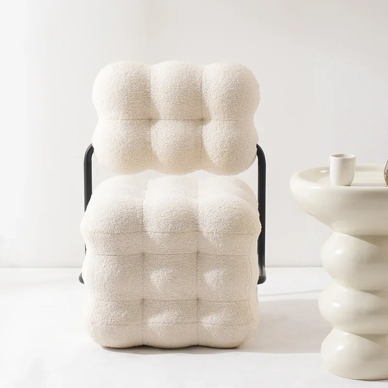 Nordic simple creative Internet celebrity sofa chair beauty salon clothing store home living room reception negotiation sofa 3