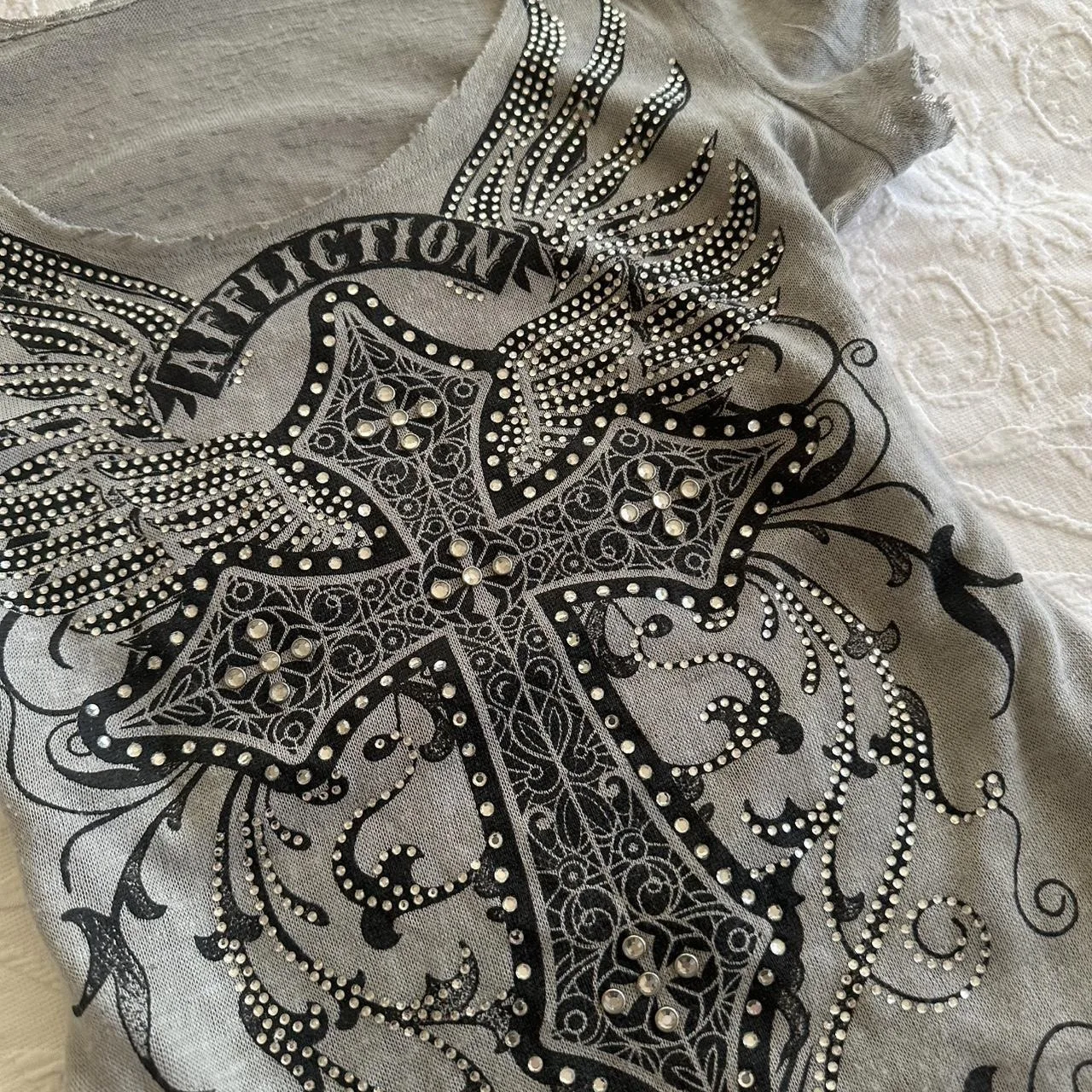 Y2K Slim-Fit bedrucktes, tempe – Summer Goth Clothing Bewertung und Preis