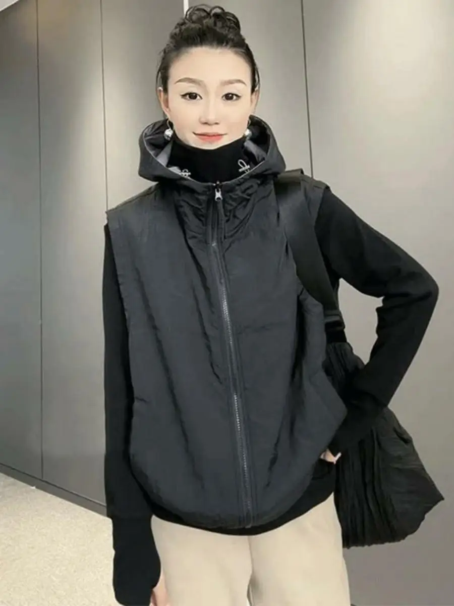 Slim Fit Hooded Double Sided Cotton Vest Women's Fashionable Sleeveless Tank Top Trendy Zipper Closure Casual Wear