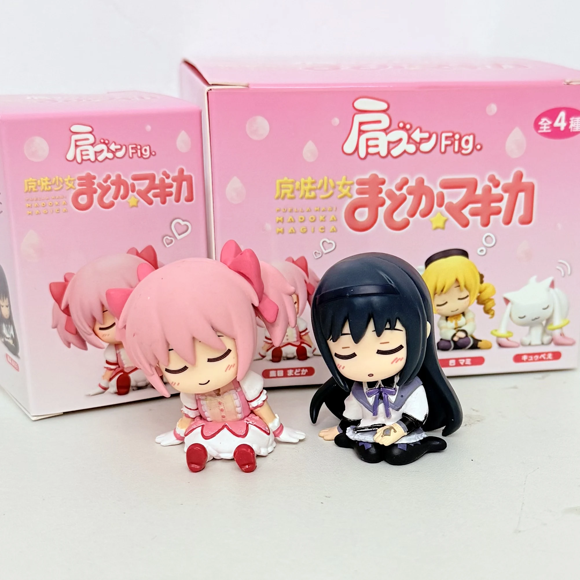 Madoka Sleeping Shoulder Mini Figure, Gashapon Model Gift