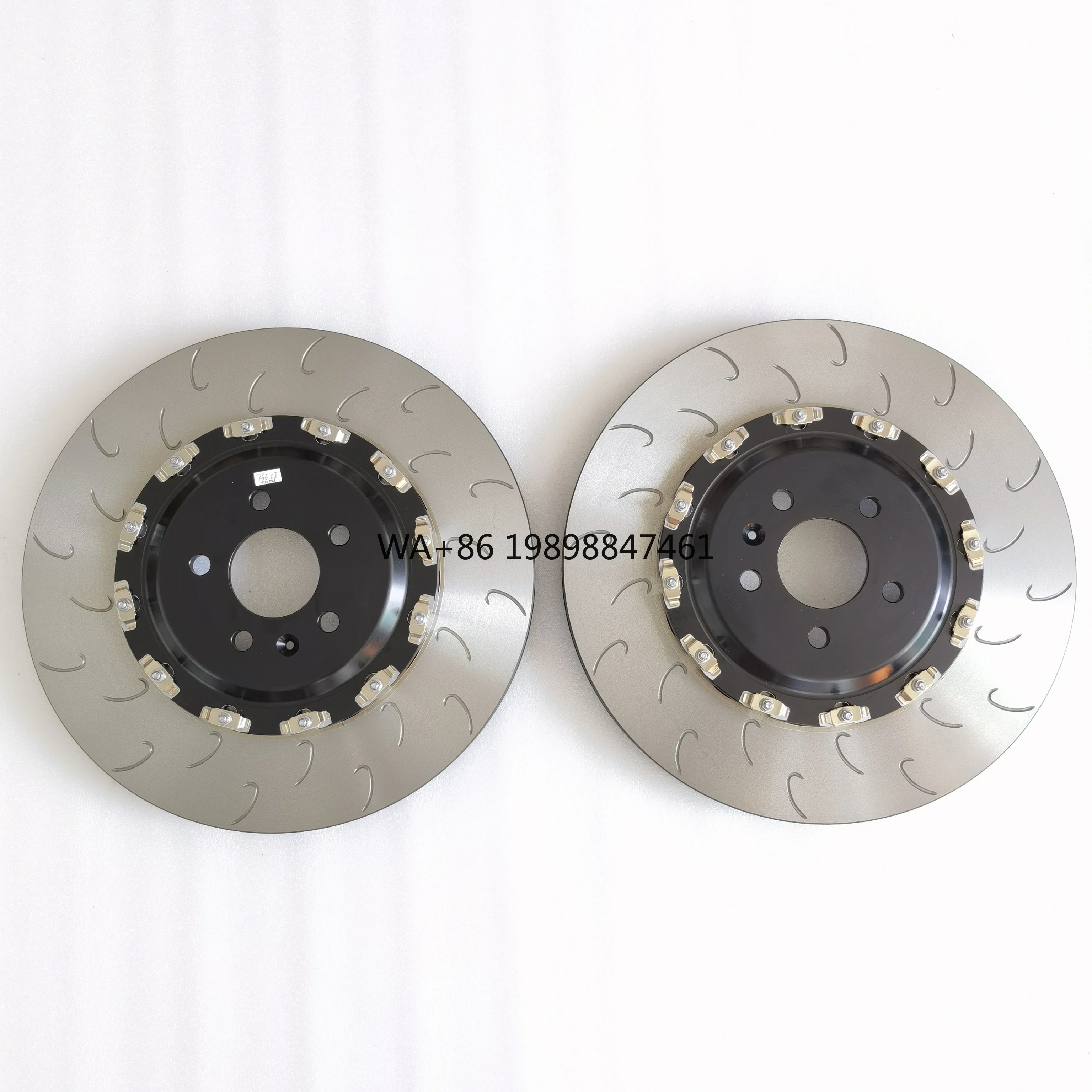 

Пара плавающих передних дисков 410 х 36 мм D70 для Audi RS6 C6 V10 2011 г.