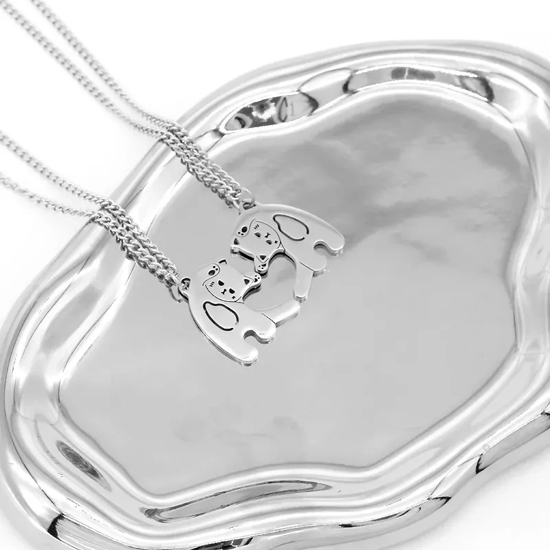 Collier pendentif chat d'amour tendance pour Couple, mode Kpop, cœur mignon, bijoux en titane, ne se décolore pas, chaîne de pull, cadeau de fête pour femmes et hommes