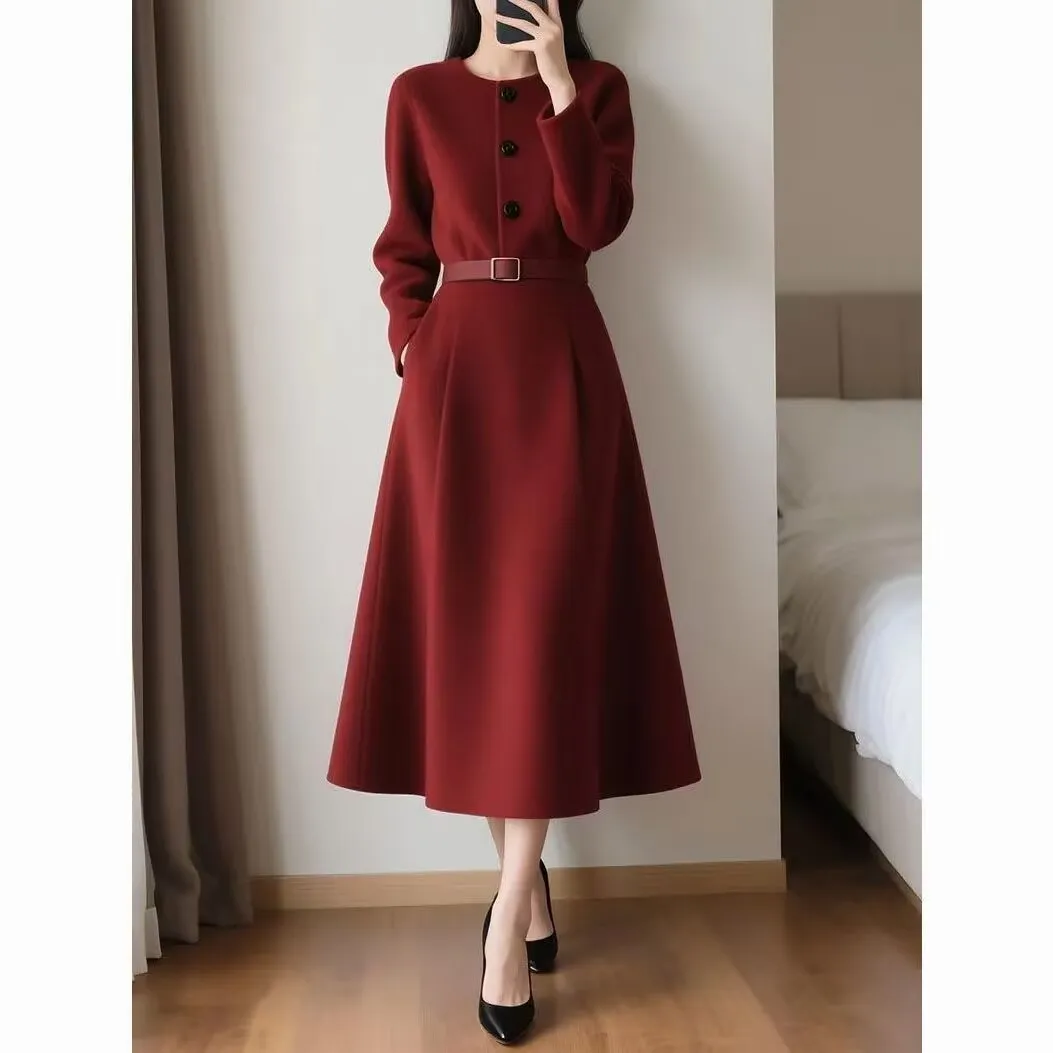 Red Retro High-end Feeling Waistband Long Sleeved Dress For Women In Autumn 2026 New Stylish and Slimming Suit Dress Women Red