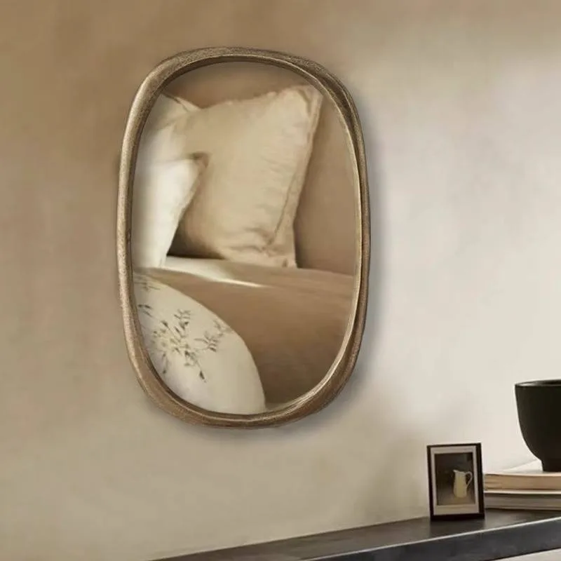 Classic Frame Decorative Mirrors Retro Lights Compact Living Room Make Up Mirror Vanity Vintage Espelho Bedroom Decorations